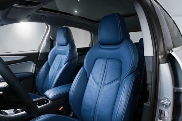 leatherette seat featured
