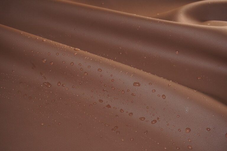 brown leather water droplet waterproof test